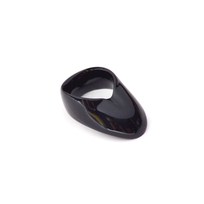 Vermil_Victory_Black_1